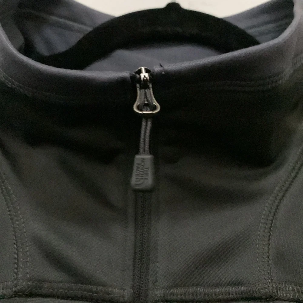 The North Face Long sleeve’s sweater